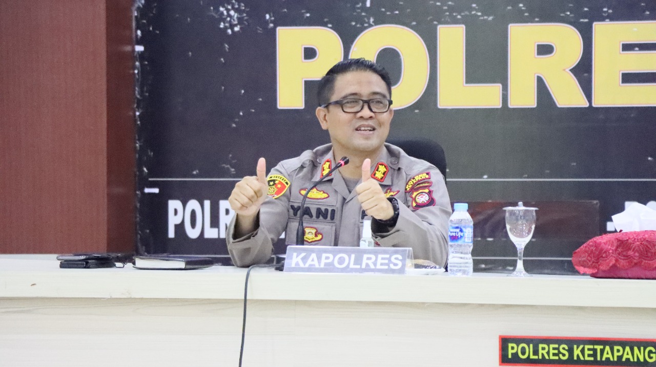 KabarKetapang - Polres Ketapang mengadakan pelatihan Budaya Pelayanan Prima kepada personilnya yang mengawaki pelayanan publik Kepolisian.