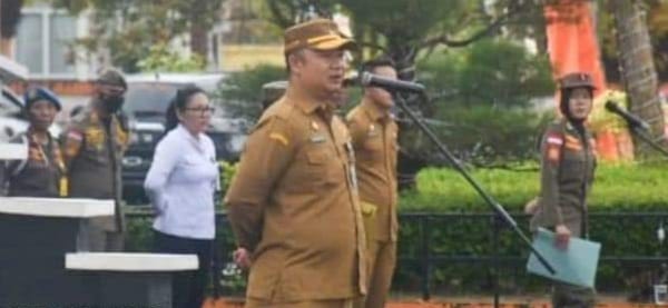 KabarKetapang - Sekda Alex menghimbau untuk ikut berpartisipasi dan mendukung kegiatan MTQ KE-XXX di Kabupaten Ketapang sesuai dengan kapasitas dan kemampuan masing-masing.