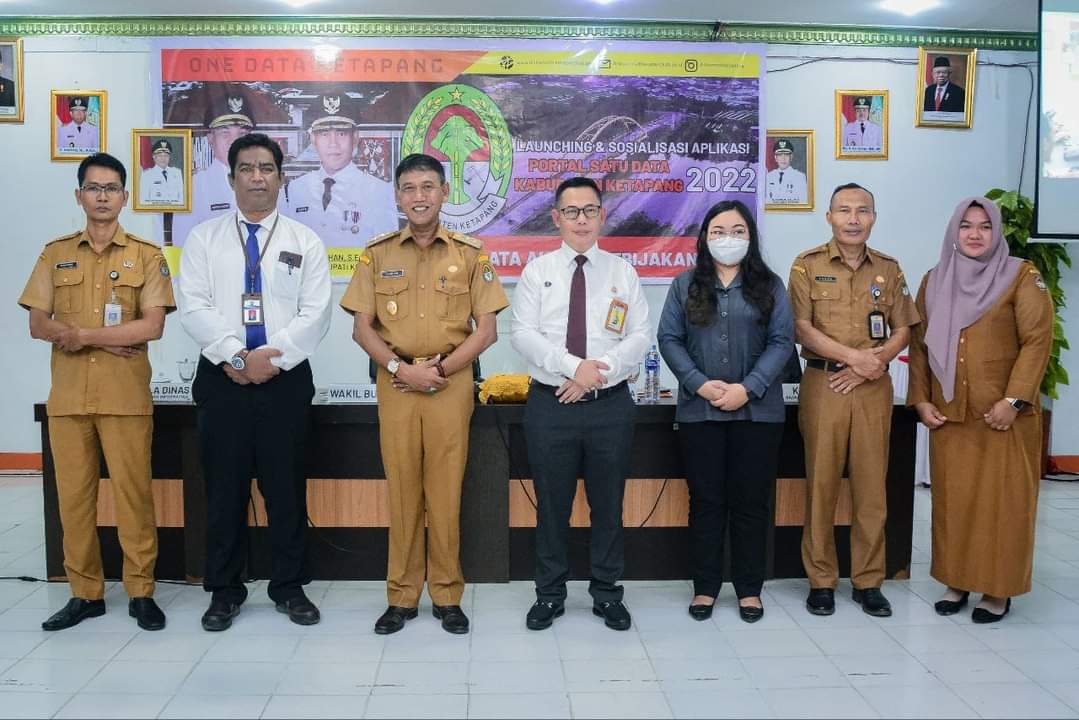KabarKetapang - Pemerintah Daerah Ketapang meluncurkan aplikasi portal satu data guna mempermudah perencanaan dan pengendalian pembangunan daerah.