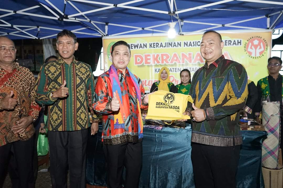 KabarKetapang - Pemerintah Kabupaten Ketapang adakan Malam Ramah Tamah dalam rangka kegiatan Forum Sekretaris Daerah Seluruh Indonesia (FORSESDASI) Provinsi Kalimantan Barat Tahun 2023, pada Senin (13/03/2023) bertempat Gedung Pancasila Ketapang.