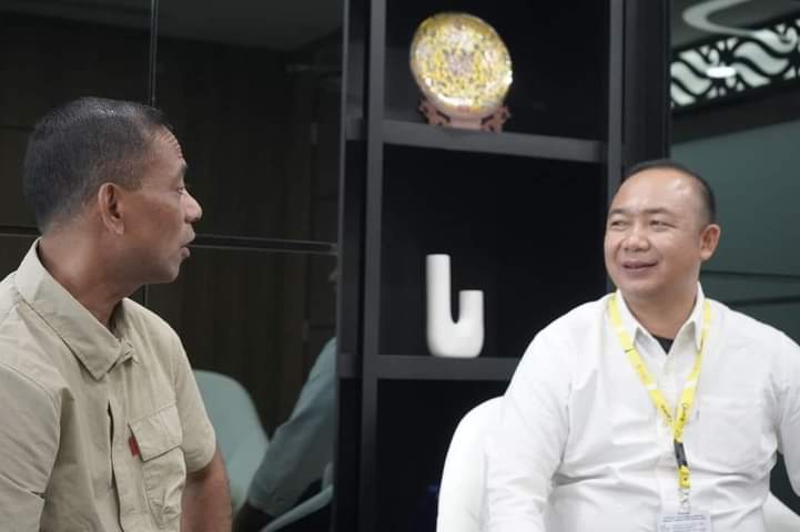 Gambar Sekda Ketapang Alexander Wilyo dan Deputi Pembangunan IKN Thomas Umbu Pati. (IS...)