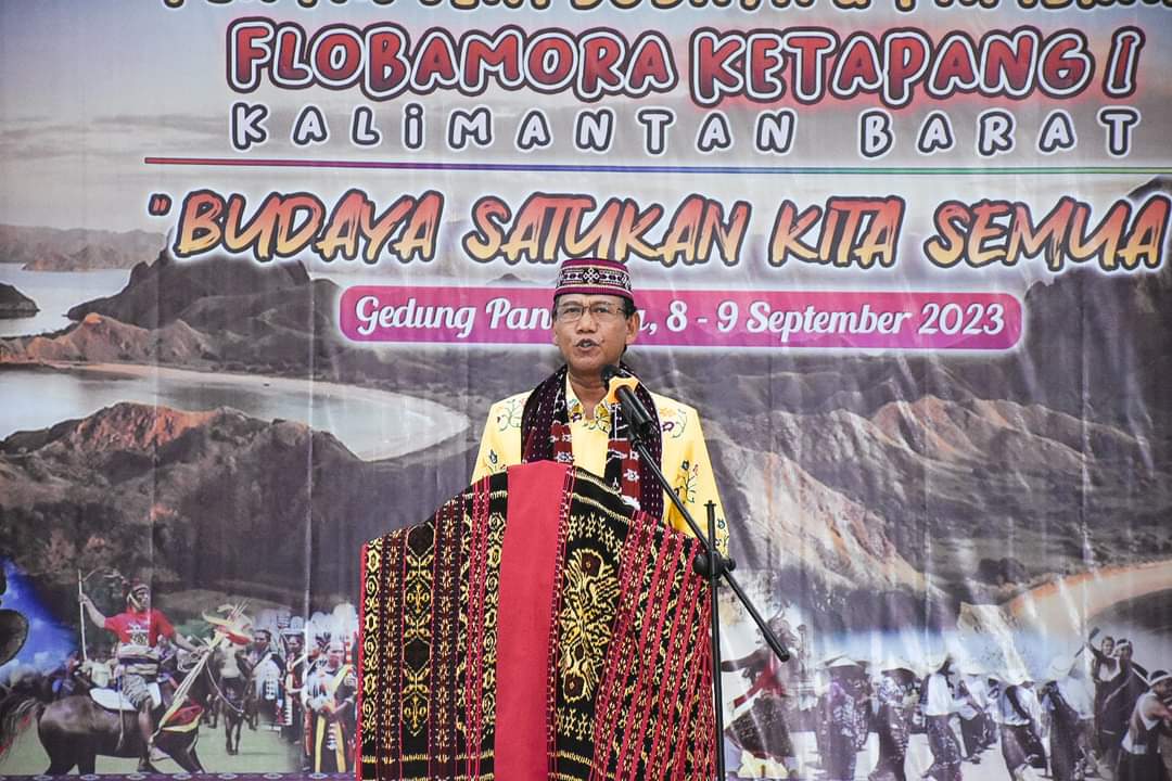 Gambar Wakil Bupati Ketapang Farhan Saat Berikan Kata Sambutan. (IST)