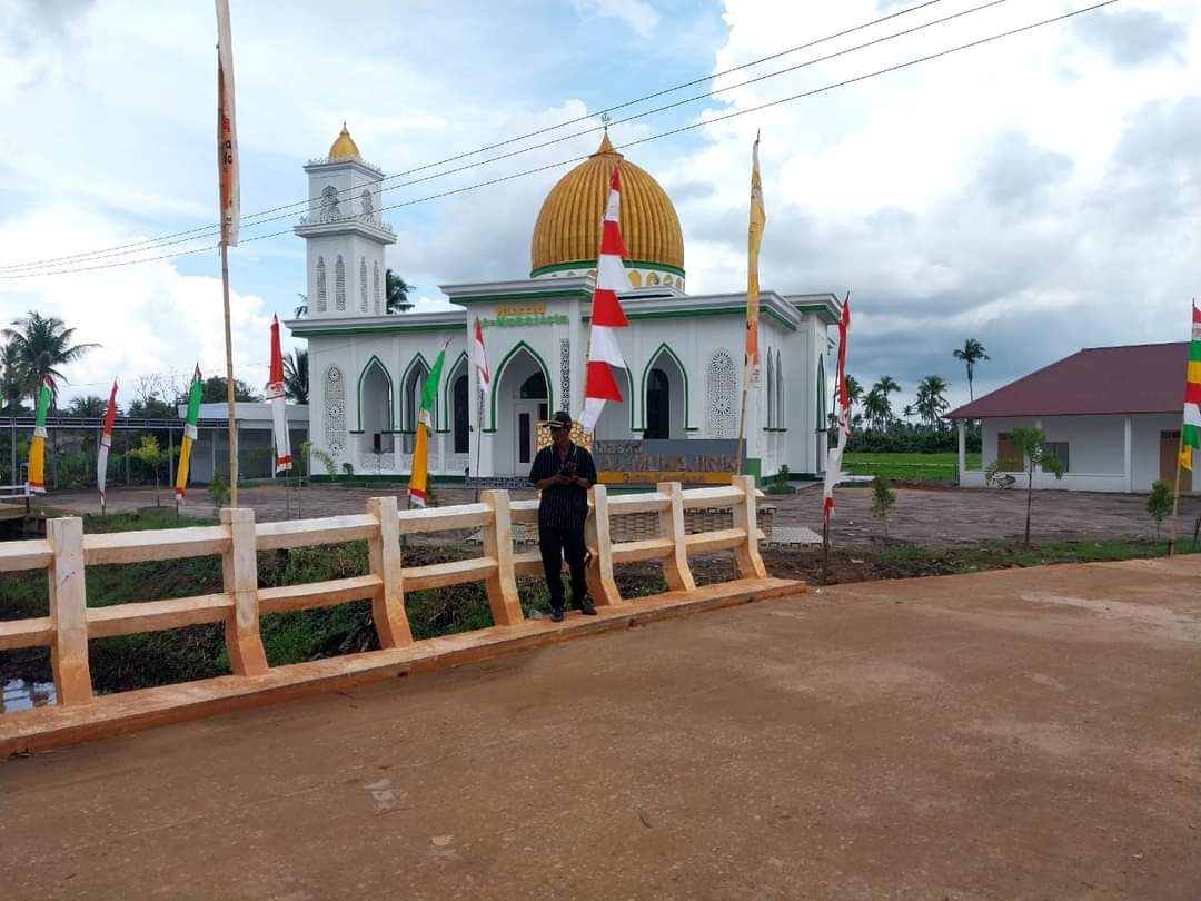 Gambar Masjid Al - Muhajirin Sungai Pelang. (IS) 