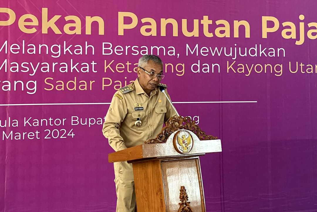 Gambar : Bupati Ketapang Saat Memberikan Kata Sambutan.