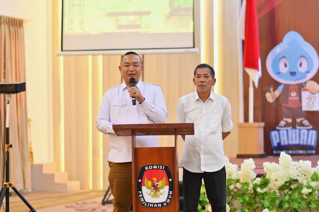 Gambar : Pasangan Alex - Jamhuri Ditetapkan Sebagai Bupati dan Wakil Bupati Ketapang 2025-2030.